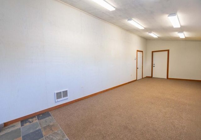 2076 SW 58th Street, Redmond, OR 97756