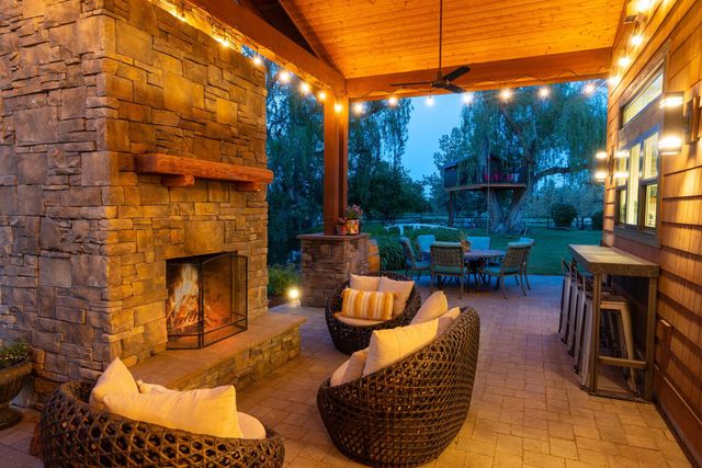 2076 SW 58th Street, Redmond, OR 97756
