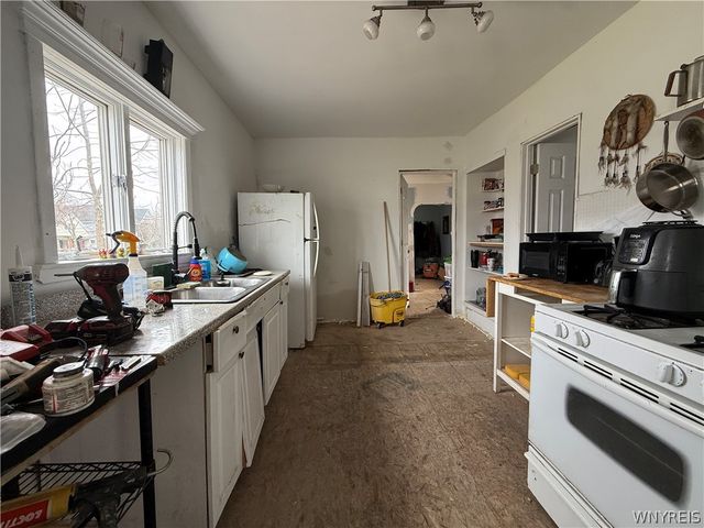 219 Rhode Island Street, Buffalo, NY 14213