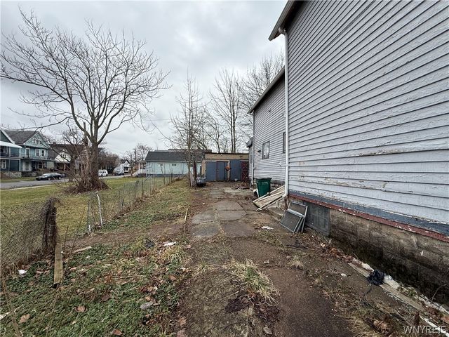 219 Rhode Island Street, Buffalo, NY 14213
