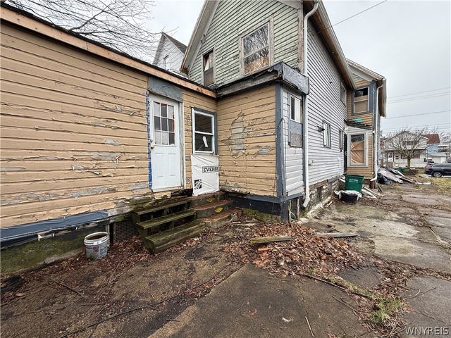 219 Rhode Island Street, Buffalo, NY 14213