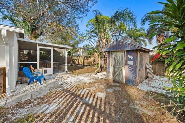 7795 WRIGHT AVENUE, Sarasota, FL 34231