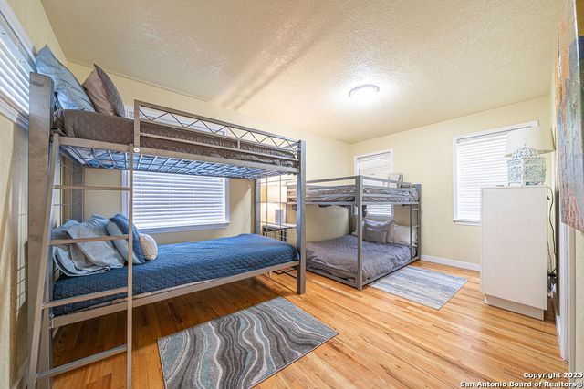 100 kings, Horseshoe Bay, TX 78657