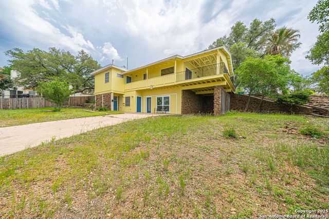 100 kings, Horseshoe Bay, TX 78657
