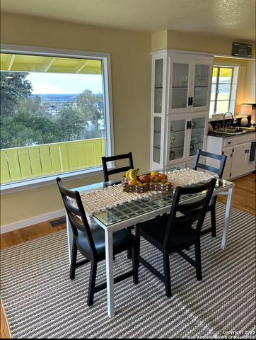 100 kings, Horseshoe Bay, TX 78657