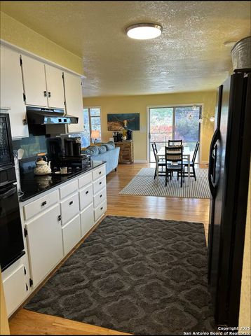 100 kings, Horseshoe Bay, TX 78657