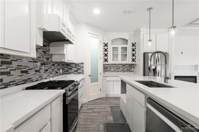 1602 Isra Street, Harlingen, TX 78552