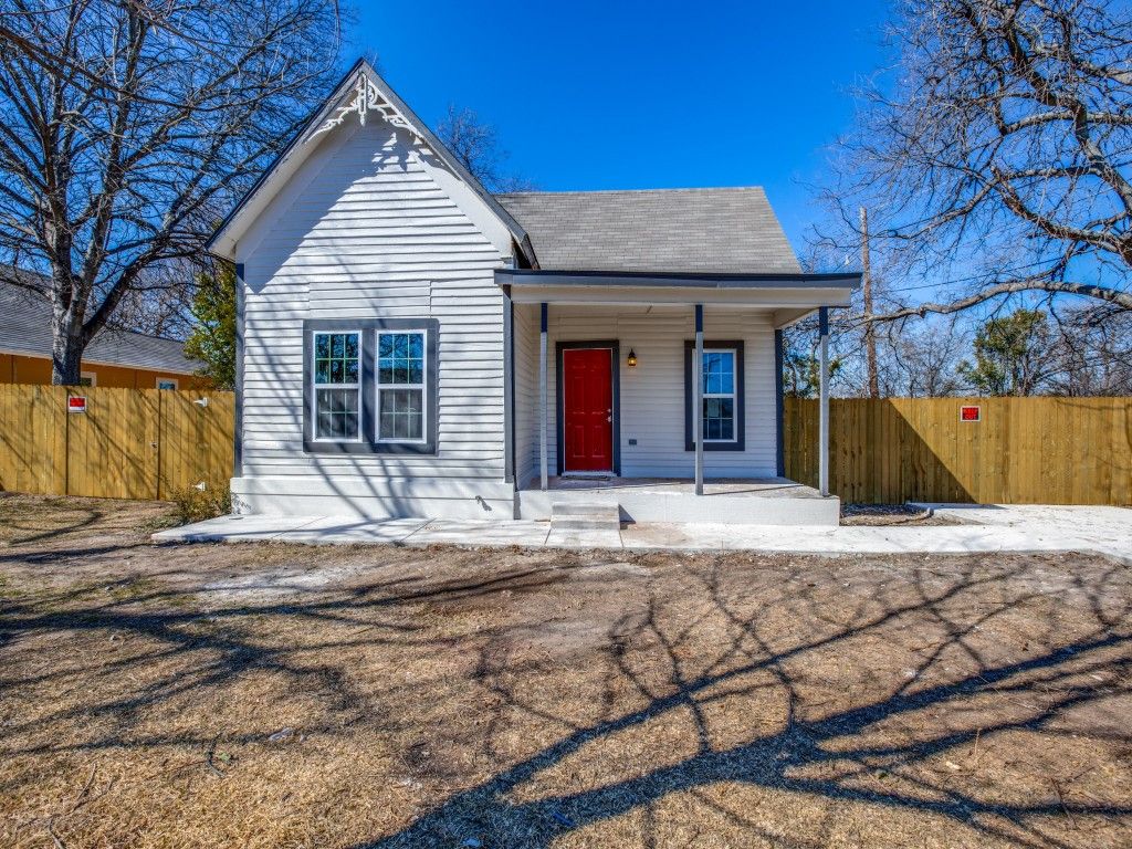 3204 5TH Avenue, Fort Worth, TX 76110 — exterior
