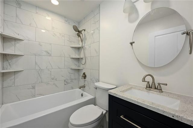 8301 Highland Avenue, Kansas City, MO 64131