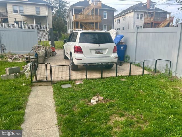 4104 CHATHAM RD, Baltimore, MD 21207