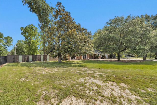 11580 Calfee Road, Conroe, TX 77304