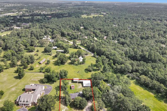 11580 Calfee Road, Conroe, TX 77304