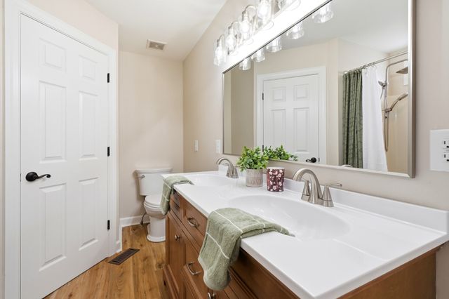 104 Brookview Cir, Goodlettsville, TN 37072