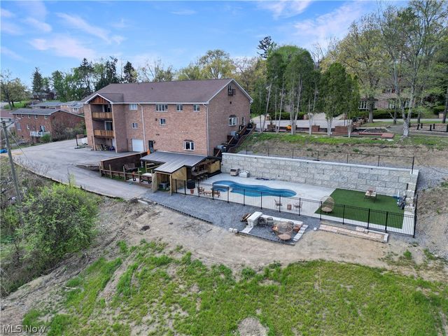140 Teresa Drive, Steubenville, OH 43953