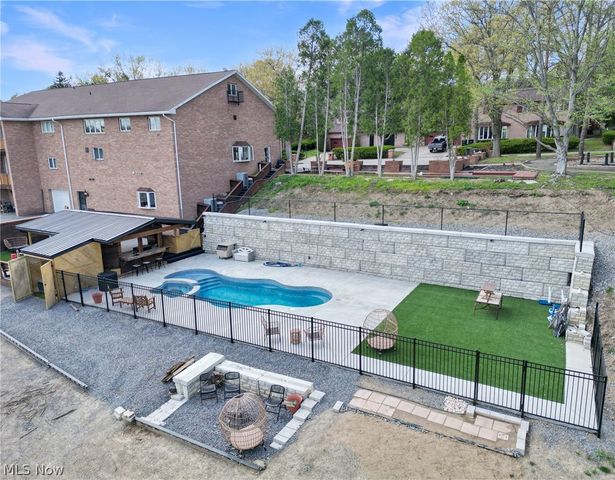 140 Teresa Drive, Steubenville, OH 43953