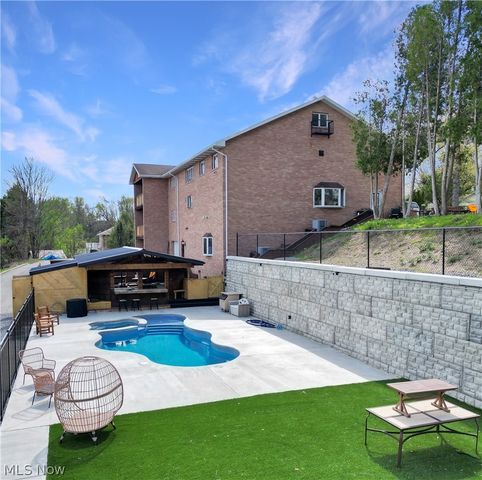 140 Teresa Drive, Steubenville, OH 43953