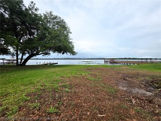 1048 Whispering Oaks Court, Sebring, FL 33875