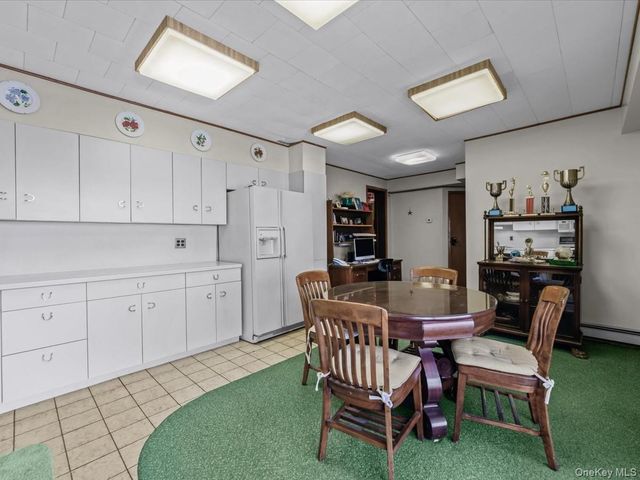 37 Berkshire Road, Yonkers, NY 10710