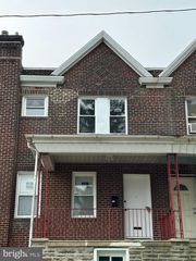 124 E RUSCOMB STREET, Philadelphia, PA 19120