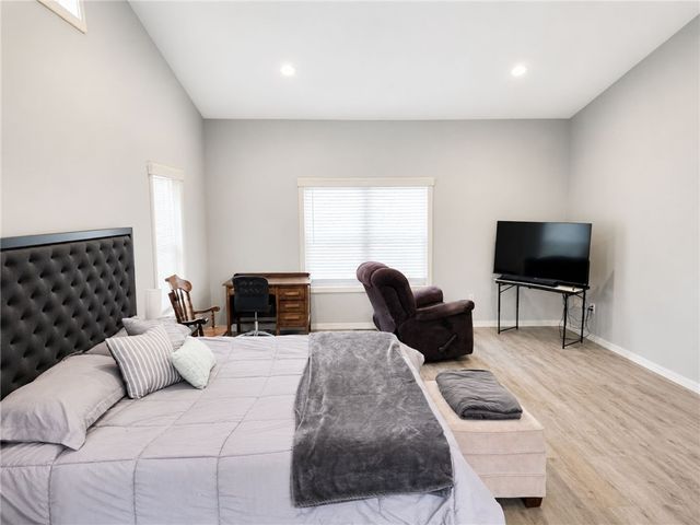 23 Cook Street, Coventry, RI 02816