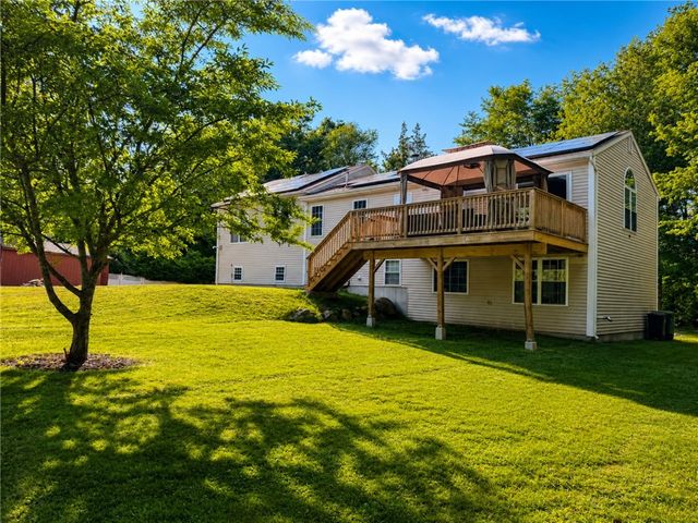 23 Cook Street, Coventry, RI 02816