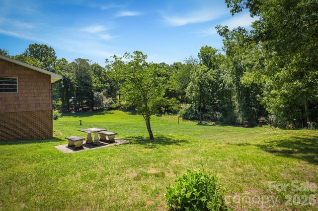 1256 Bethel Road, Morganton, NC 28655