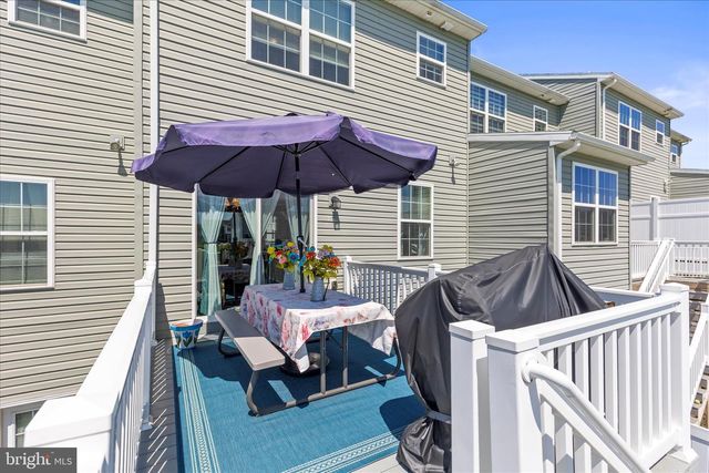 66 AYRSHIRE DR, Hanover, PA 17331