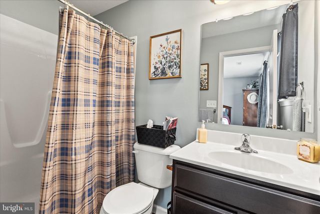 66 AYRSHIRE DR, Hanover, PA 17331