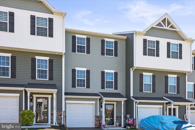 66 AYRSHIRE DR, Hanover, PA 17331