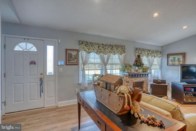 1406 TURKEY POINT RD, Felton, DE 19943