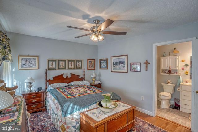 1406 TURKEY POINT RD, Felton, DE 19943