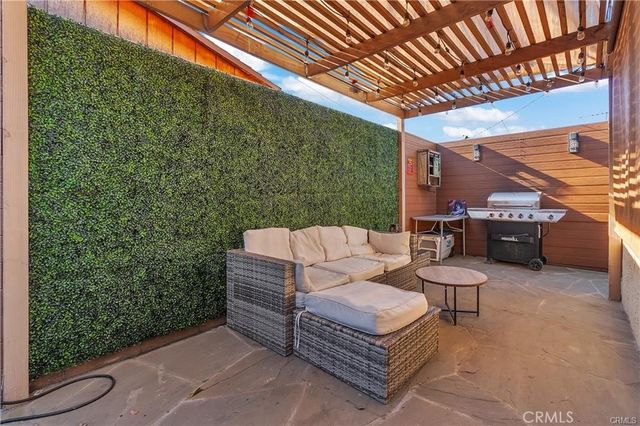 4610 Leonis, Commerce, CA 90040