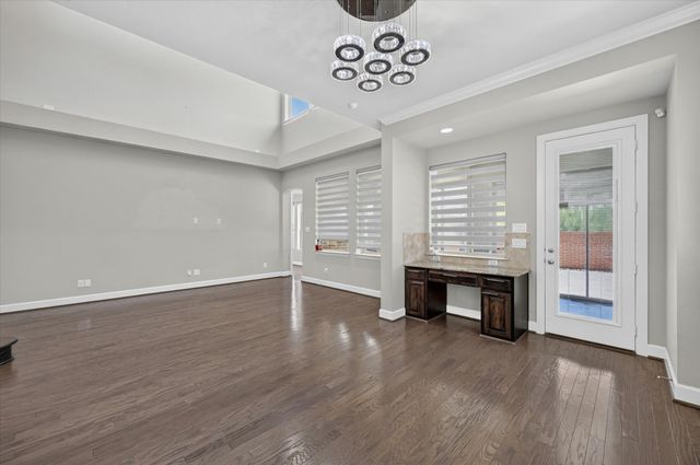 7840 Renderbrook Bend, Irving, TX 75063