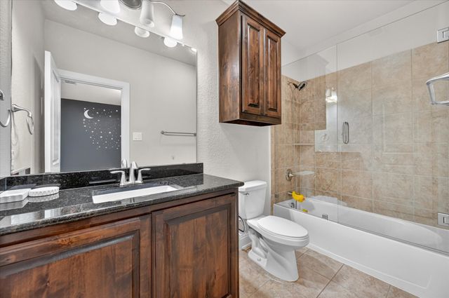 7840 Renderbrook Bend, Irving, TX 75063