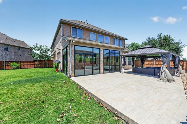 7840 Renderbrook Bend, Irving, TX 75063