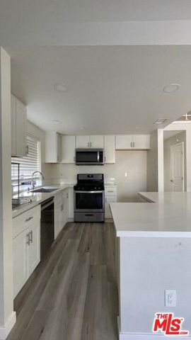 923 Lotus Circle, San Dimas, CA 91773