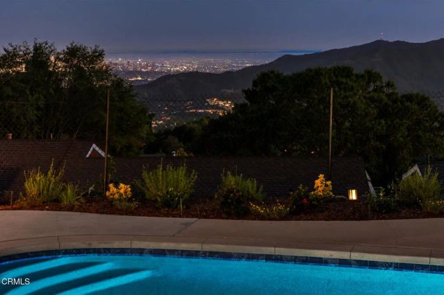 2335 Jayma Lane, La Crescenta, CA 91214