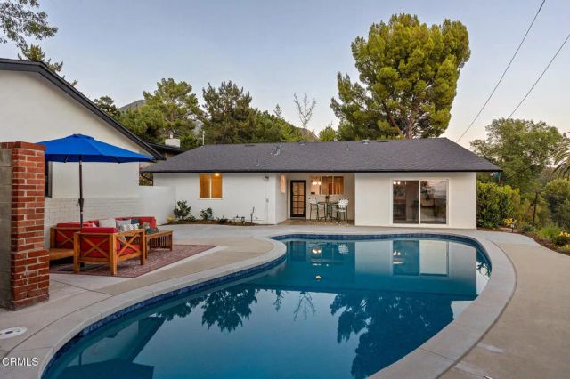 2335 Jayma Lane, La Crescenta, CA 91214