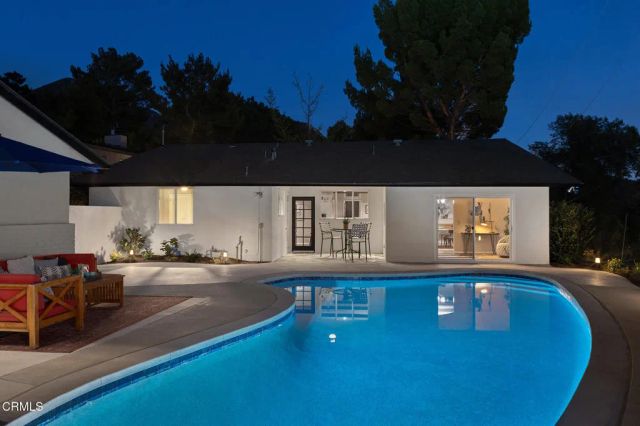 2335 Jayma Lane, La Crescenta, CA 91214