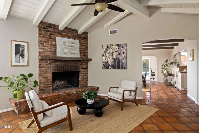 2335 Jayma Lane, La Crescenta, CA 91214