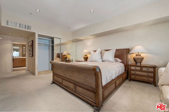 10790 Wilshire Boulevard 1001, Los Angeles, CA 90024