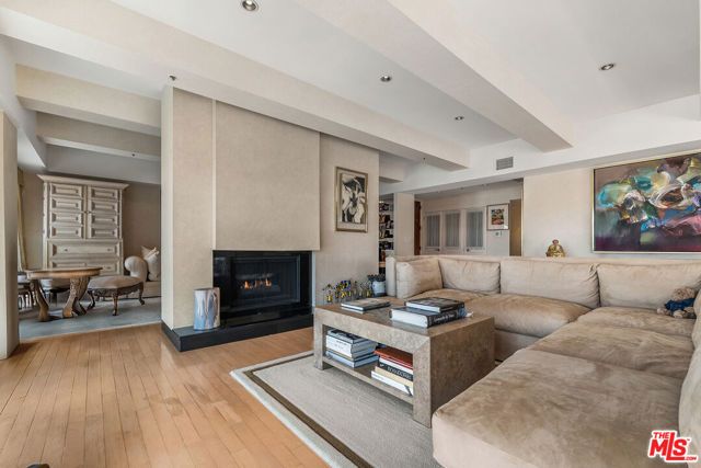 10790 Wilshire Boulevard 1001, Los Angeles, CA 90024