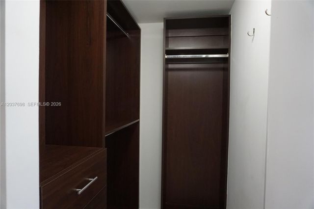 1300 Brickell Bay Drive 1904, Miami, FL 33131