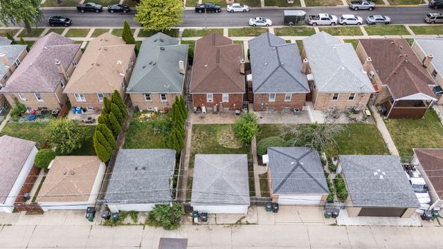 3837 Harvey Avenue, Berwyn, IL 60402