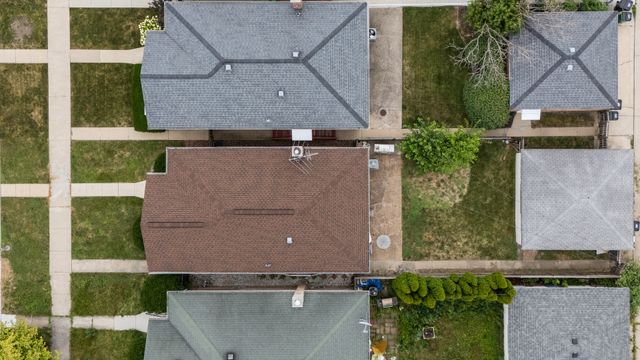 3837 Harvey Avenue, Berwyn, IL 60402