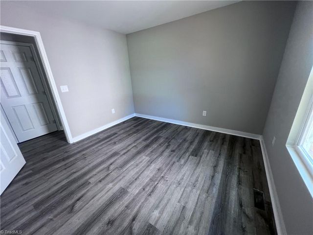 921 Redding Drive, High Point, NC 27260