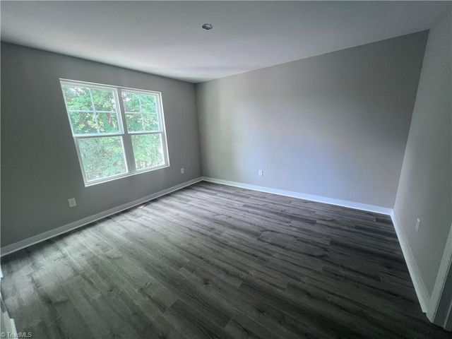 921 Redding Drive, High Point, NC 27260