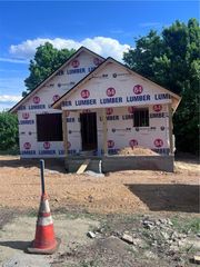 921 Redding Drive, High Point, NC 27260