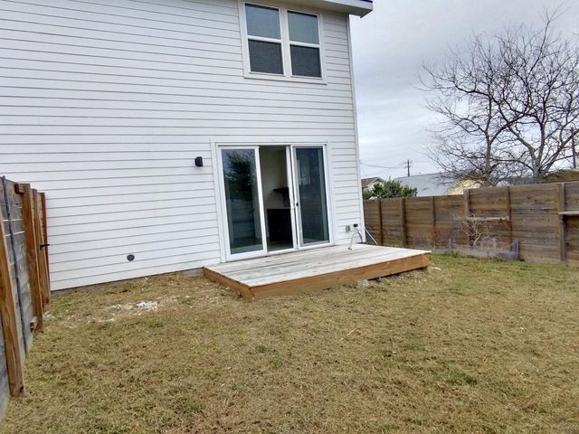 7309 Bennett Ave B, Austin, TX 78752