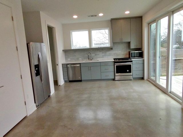 7309 Bennett Ave B, Austin, TX 78752